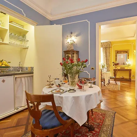 Apartment Dimora Dei Leoni- *